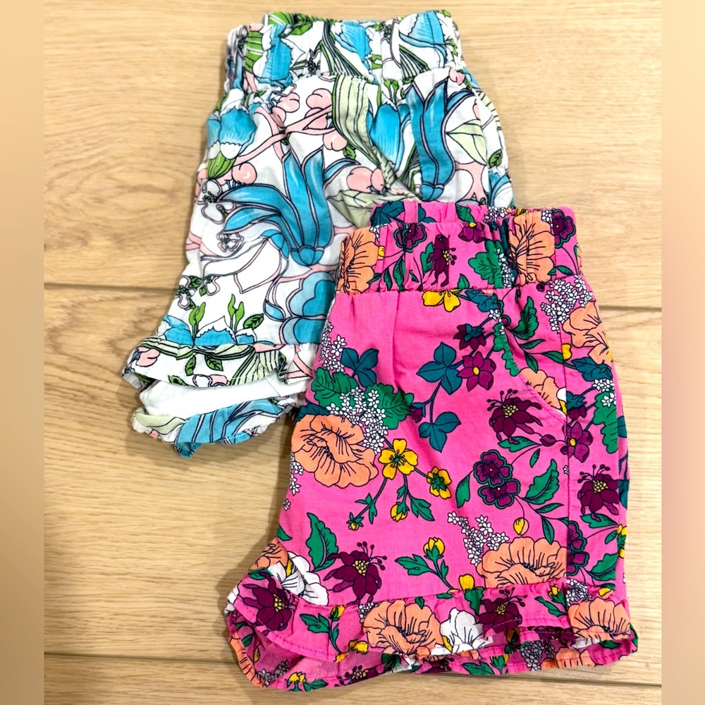 Janie and Jack - 2 pairs of shorts,  girls 12-18 months